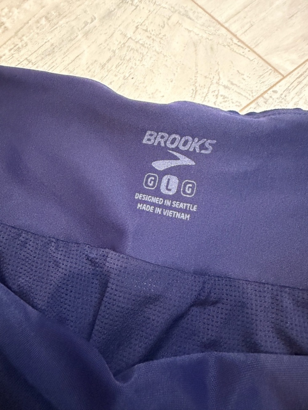 Brooks Women's Chaser 7" Shorts L - Picture 4 of 10